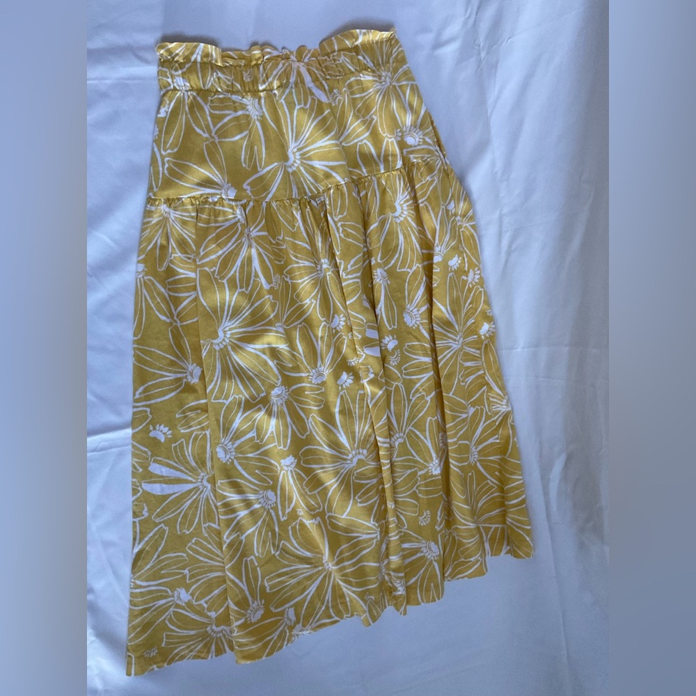 Universal Thread Yellow Floral A-Line Skirt